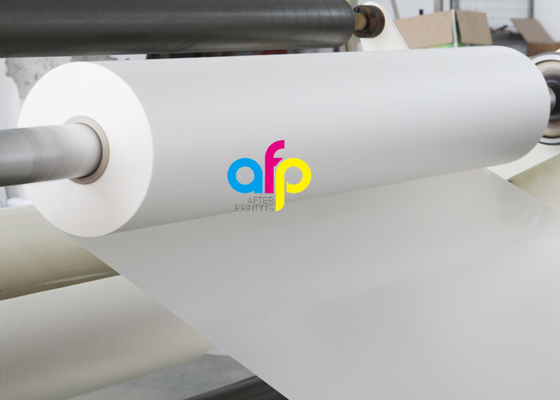 Film mat de stratification du plastique BOPP pour le noyau de papier de stratification chaud de 1/3 pouces