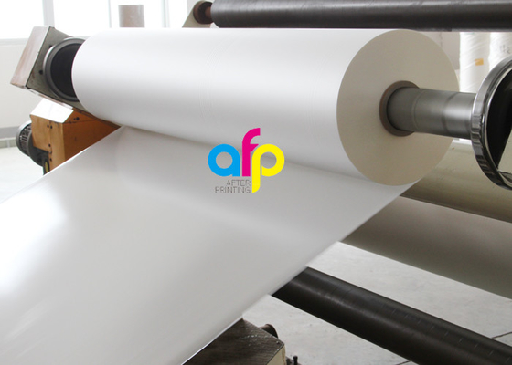 Film mat de stratification de 18 MIC pour le vernis UV épaisseur de 17 - 250 microns facultative