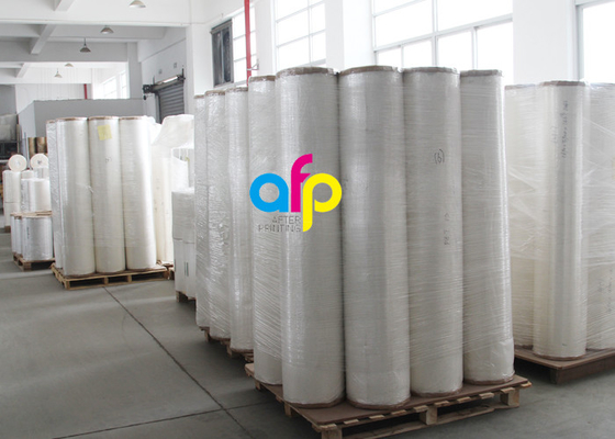 Film mat de stratification du plastique BOPP pour le noyau de papier de stratification chaud de 1/3 pouces