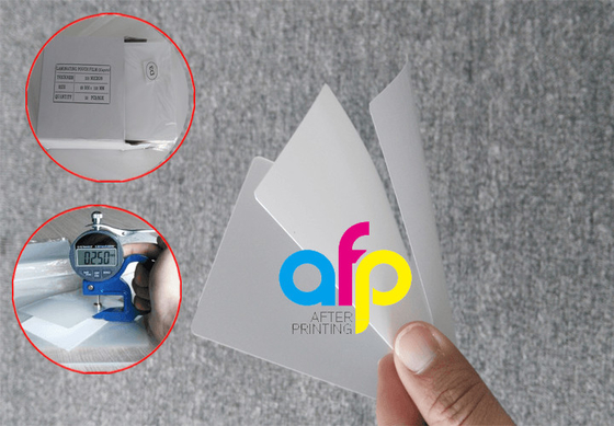 3 couches de 250micron 175micron d'ANIMAL FAMILIER de film de stratification de poche avec la taille adaptée aux besoins du client pour la stratification